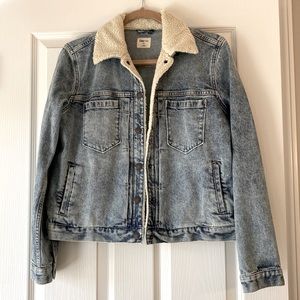 Gap 1969 Sherpa accent denim jacket Medium Petite